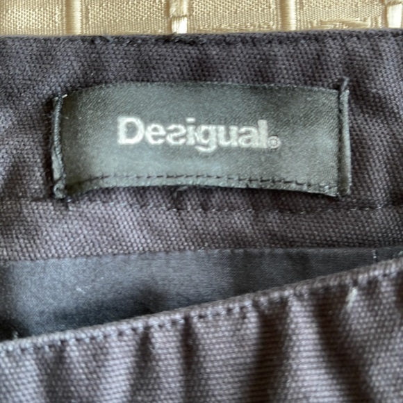 Desigual black canvas skirt size 4/6 (small) - Picture 5 of 7